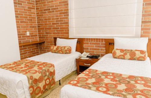 Apartado Hotel | Discover HOTEL OSCAR Tradición: Pet-Friendly Retreat