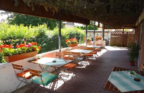 Magdeburg Hotel | Comfortable Stay at Hotel Ottersleben with Pet-Friendly Amenities
