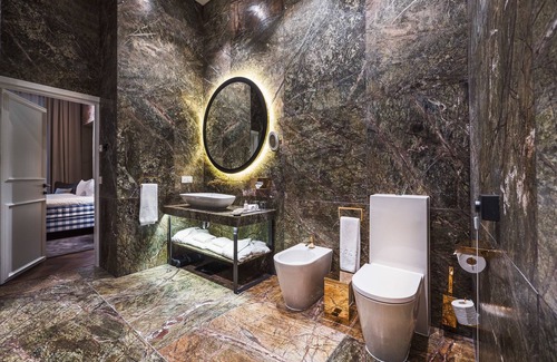 Old Town Hotel | Stylish Hotel Pacai: 5-Star Escape with Spa & Dining