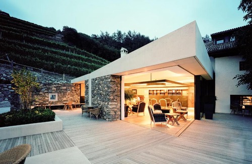 Novacella Hotel | Hotel Pacherhof: Pet-Friendly Oasis with Spa & Pool