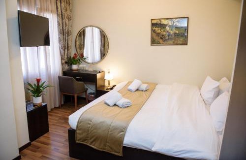 Trikala Hotel | Discover Hotel Padelidaki: Rated 8.9, Family-Friendly Stay