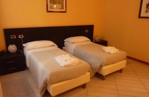 Trecasali Hotel | Pet-Friendly Hotel Padus Meublè Parma - 8/10 Guest Rated