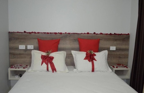 Caiaponia Hotel | Unforgettable Stay at Hotel Palace Avenida - 10/10 Ratings!