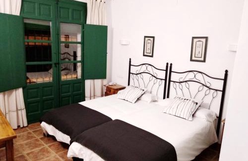 Belmonte Hotel | Welcoming Hotel Palacio Buenavista: Pet-Friendly Retreat