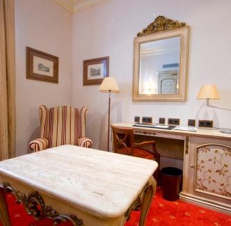 Soto Del Barco Hotel | Discover Hotel Palacio de la Magdalena - 4-Star Spa Retreat