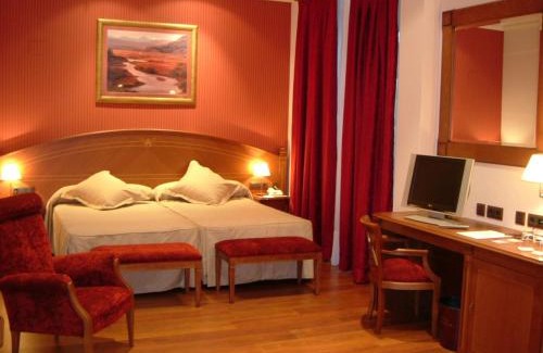Soto Del Barco Hotel | Discover Hotel Palacio de la Magdalena - 4-Star Spa Retreat