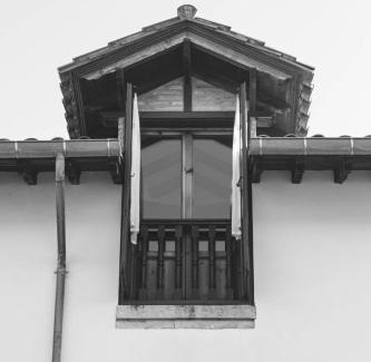 Cerrazo Hotel | Exceptional Hotel Palacio La Casona de Cerrazo Awaits You