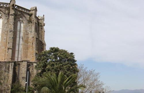 Castello d'Empuries Hotel | Unforgettable Stays at Hotel Palau Macelli with Ocean Views