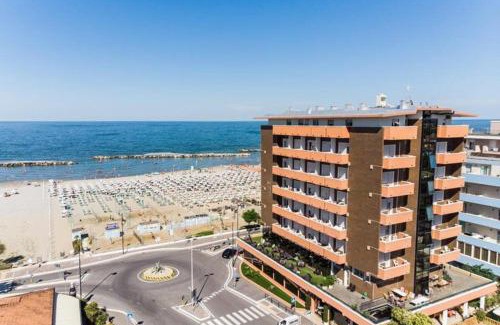 Torre Pedrera Hotel | Pet-Friendly Hotel Palazzo Caveja with Ocean Views
