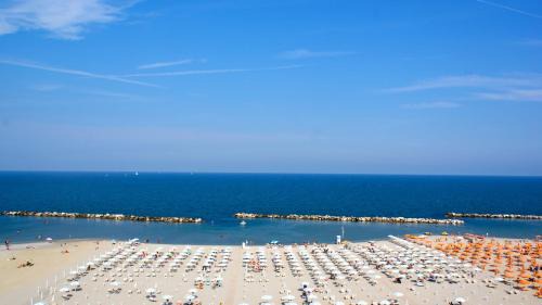 Torre Pedrera Hotel | Pet-Friendly Hotel Palazzo Caveja with Ocean Views