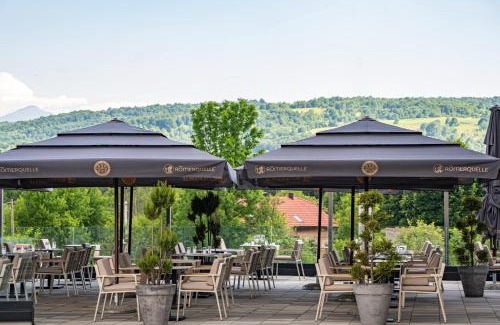 Catrnja Hotel | Discover Hotel Palcich Plitvice with Pool and Ocean Views