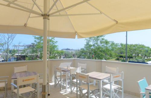 San Giuliano a Mare Hotel | Cozy Hotel Paloma: Pet-Friendly with Ocean Views