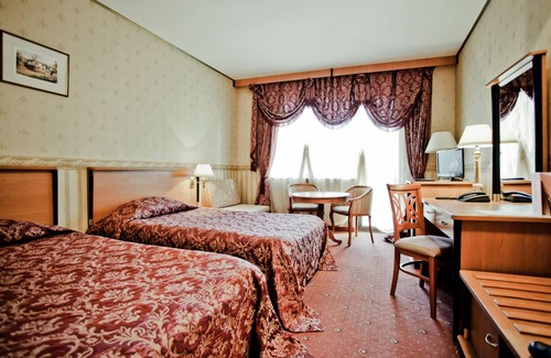 Pamporovo Hotel | Discover Comfort at Hotel Pamporovo - 4-Star Retreat Awaits
