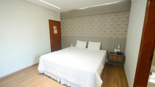 Carmo Do Paranaiba Hotel | Explore Hotel Panorâmico: Family-Friendly with Great Amenities
