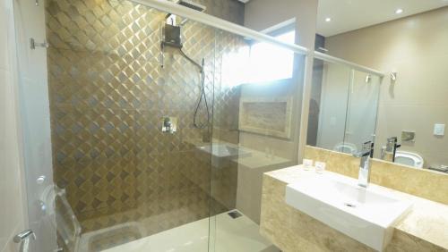 Carmo Do Paranaiba Hotel | Explore Hotel Panorâmico: Family-Friendly with Great Amenities