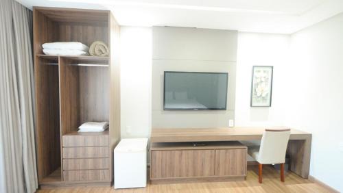 Carmo Do Paranaiba Hotel | Explore Hotel Panorâmico: Family-Friendly with Great Amenities