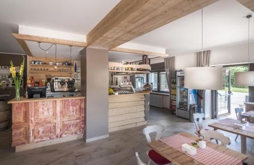 Sarnonico Hotel | Pet-Friendly Hotel Paradiso with Breakfast & Accessible Features