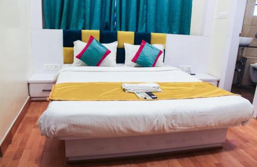 Nagpur Hotel | Discover Hotel Parashar: Pet-Friendly Retreat with Breakfast