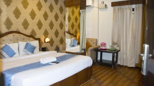 Nagpur Hotel | Discover Hotel Parashar: Pet-Friendly Retreat with Breakfast