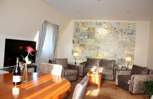 Sliven Hotel | Ideal Getaway at Hotel Park Central: Pet-Friendly & More