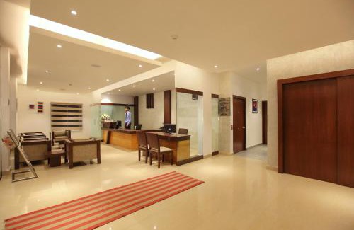 Mahe Hotel | Cozy Stay at Park Residency with Breakfast & Accessibility