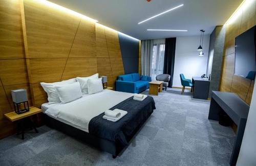 Stip Hotel | Experience Hotel Park Shtip: 4-Star Bliss with Spa & More