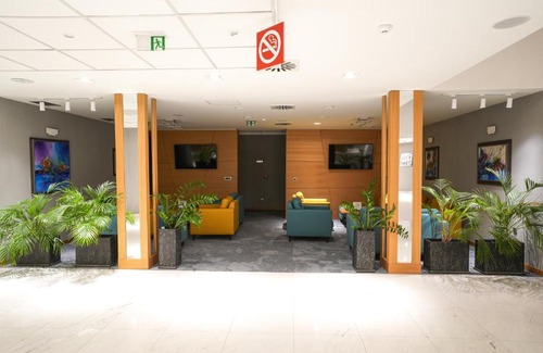 Stip Hotel | Experience Hotel Park Shtip: 4-Star Bliss with Spa & More