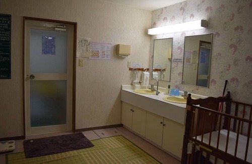 Kawayu Onsen Hotel | Budget-Friendly Hotel Parkway with Breakfast & Restaurant