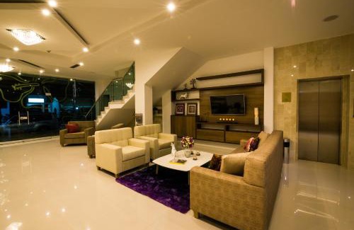 Monteria Hotel | Discover Hotel Parque Del Sol: Family-Friendly Escape