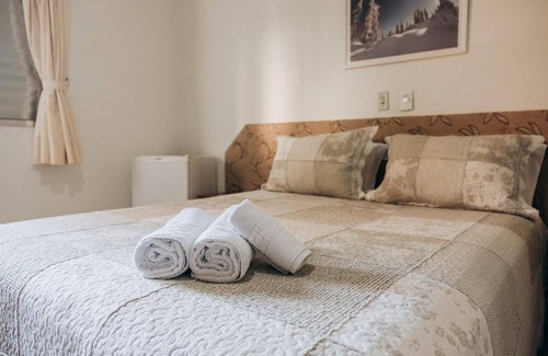 Indaiatuba Hotel | Budget-Friendly Hotel Passaledo: Pool, Breakfast & Family Fun