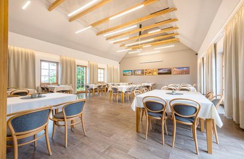 Pavlov Hotel | Discover Pet-Friendly Comfort at Hotel Pavlov, Rated 9/10