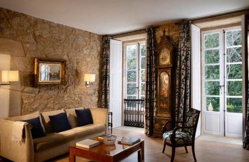 Boimorto Hotel | Experience Hotel Pazo de Bieite: Oceanfront Bliss Awaits