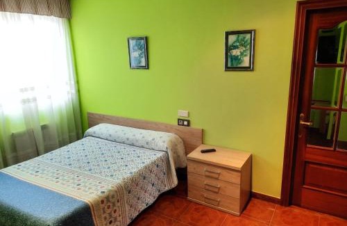 Condomina Hotel | Discover Hotel Pedramea: Family-Friendly Dining Awaits!