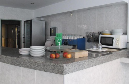 Nunez Hotel | Budget-Friendly Hotel Pedraza with Family Amenities