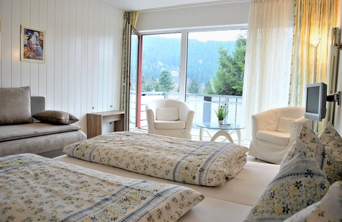 Bad Grund House | Inviting Hotel Pension Jägerstieg: Pool, Spa & Family-Friendly