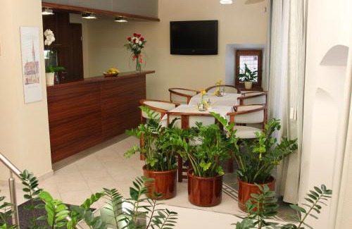 Olomouc House | Quality Stay at Hotel Penzion Na Hradě - Guest Rated 9/10