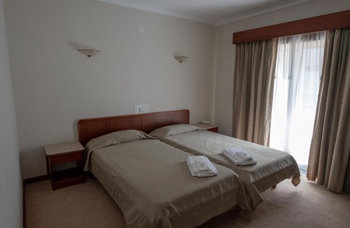 Fatima Hotel | Budget-Friendly Hotel Peregrinos de Fatima with Great Amenities