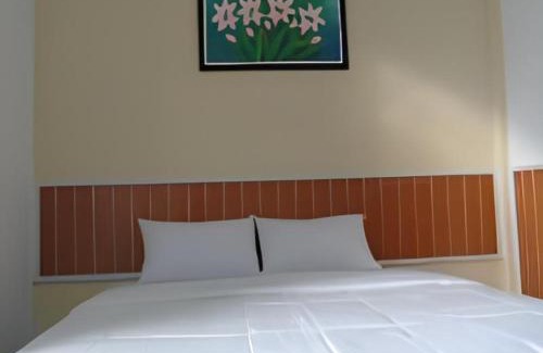 North Cirebon Hotel | Budget-Friendly Stay at Hotel Permata Zamrud with Dining