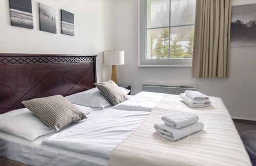 Loucna nad Desnou Hotel | Discover Hotel Petrovy Kameny: Family-Friendly Retreat
