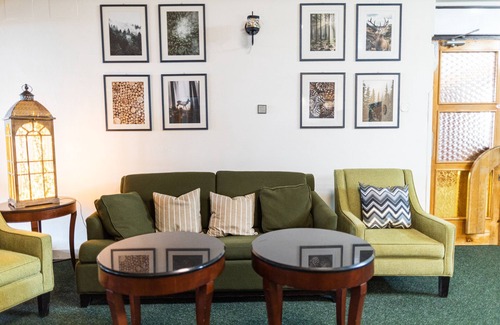 Loucna nad Desnou Hotel | Discover Hotel Petrovy Kameny: Family-Friendly Retreat