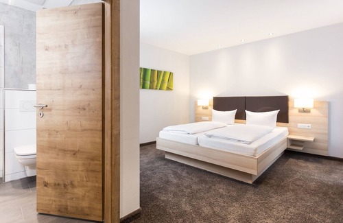 Bad Bergzabern Hotel | Inviting Getaway at Hotel Pfälzer Wald with Spa & Hot Tub