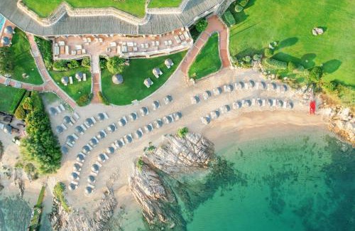 Liscia di Vacca Hotel | Indulge at Hotel Pitrizza with Oceanfront Views & Spa