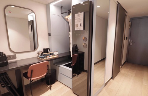 Jung-gu Hotel | Discover Hotel PJ Myeongdong: 4-Star Comfort Awaits
