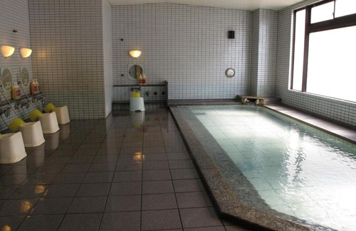 Chikuma Hotel | Accessible Hotel Platon - Ideal for Your Vacation Stay