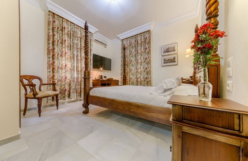Chipiona Hotel | Discover Hotel Playa De Regla: Eco-Friendly Retreat