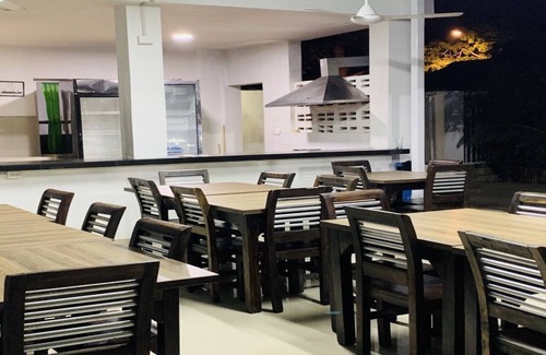 Covenas House | Relax at HOTEL PLAYARENA Condominio with Spa Amenities