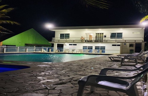 Covenas House | Relax at HOTEL PLAYARENA Condominio with Spa Amenities
