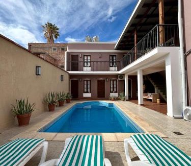 Cafayate Hotel | Experience Comfort at Hotel Plaza Cafayate with Pools & Breakfast