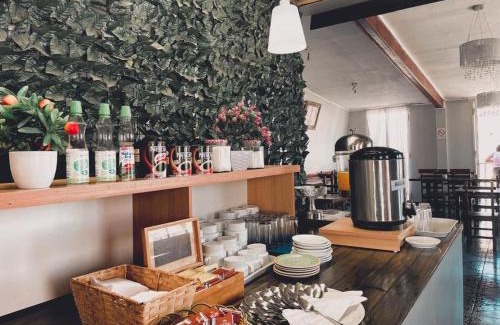 Arica Hotel | Discover Hotel Plaza Colon: Family-Friendly with Breakfast
