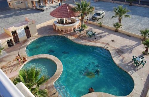 Benito Juarez Hotel | Family-Friendly Hotel Plaza Peñasco with Pool Access